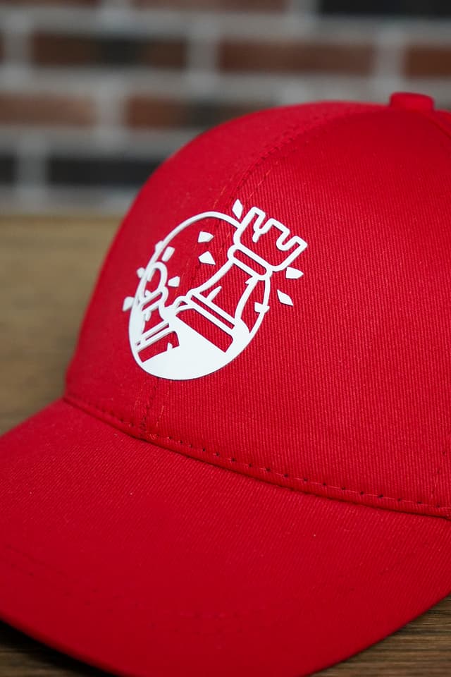 Satranç Figürlü Şapka | Unisex Kale-Piyon Tasarım Spor Cap resmi